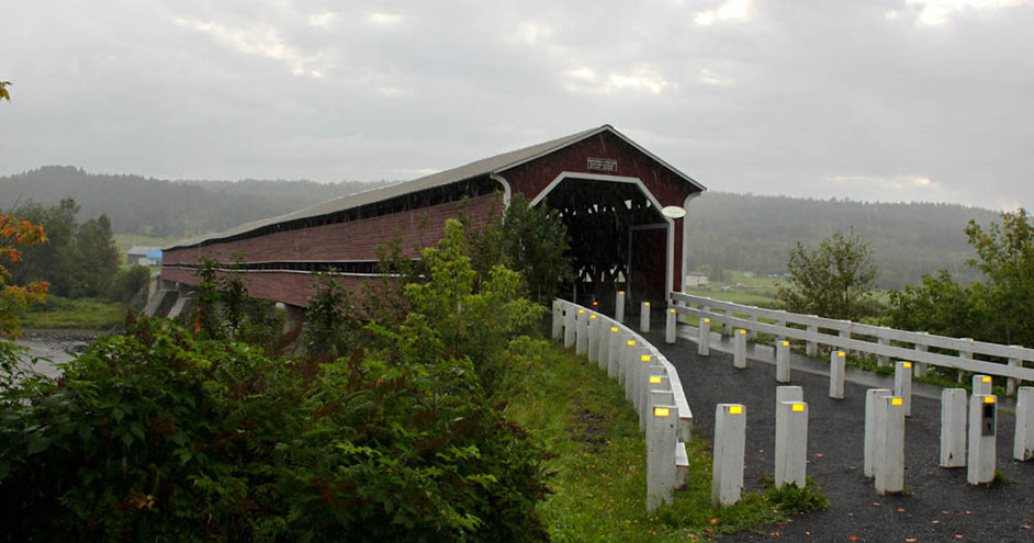 Pont Perreault